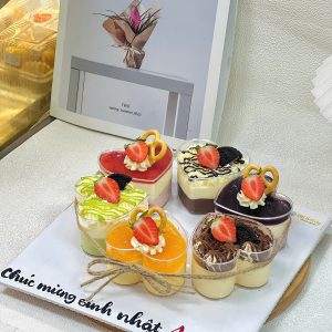 Alternative view of Bánh mousse ly tim: set 6 cup mousse tim
