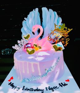 vi-sao-ban-nen-lua-chon-dich-vu-dat-banh-sinh-nhat-online