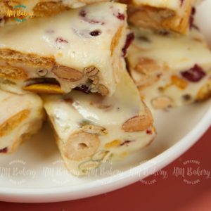 Bánh nougat hạt 140gram