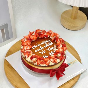 Bánh Flan gato kem dâu hạt lựu 15cm