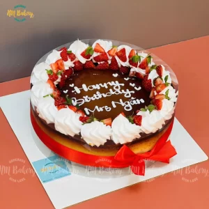 Bánh Flan gato kem dâu hạt lựu 15cm