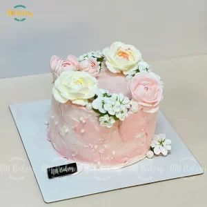 Bánh kem hoa 14cm M01