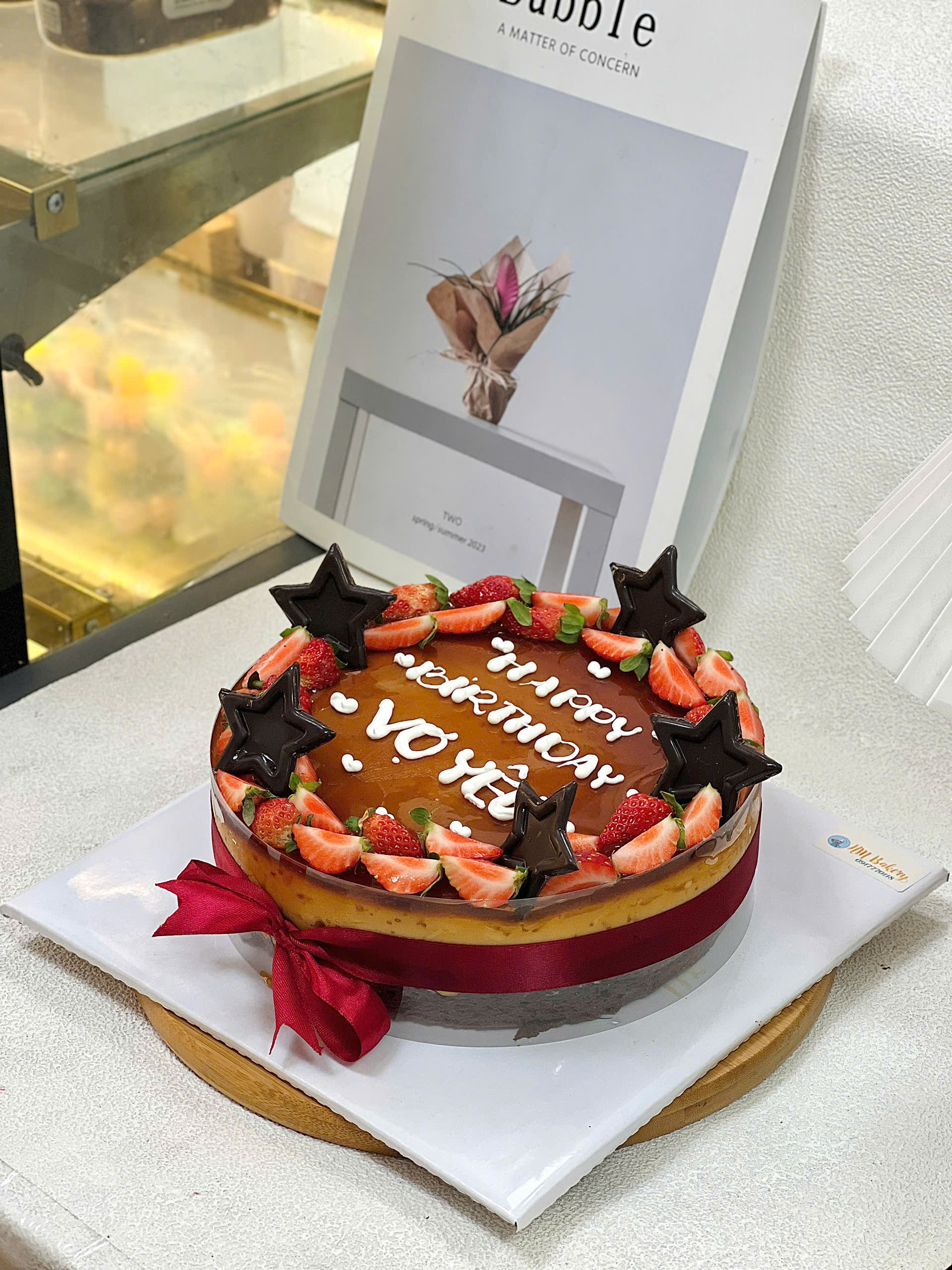 Bánh Flan dâu sao socola 20cm - Ảnh 2