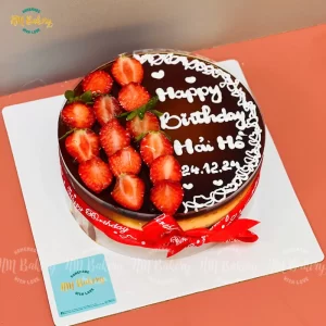 Flan gato một bên dâu 15cm