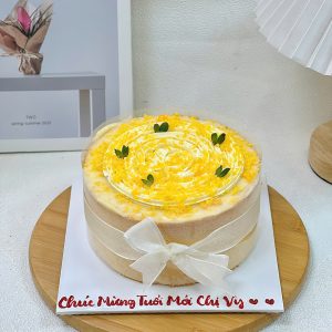 Bánh bông lan trứng muối 4 lá