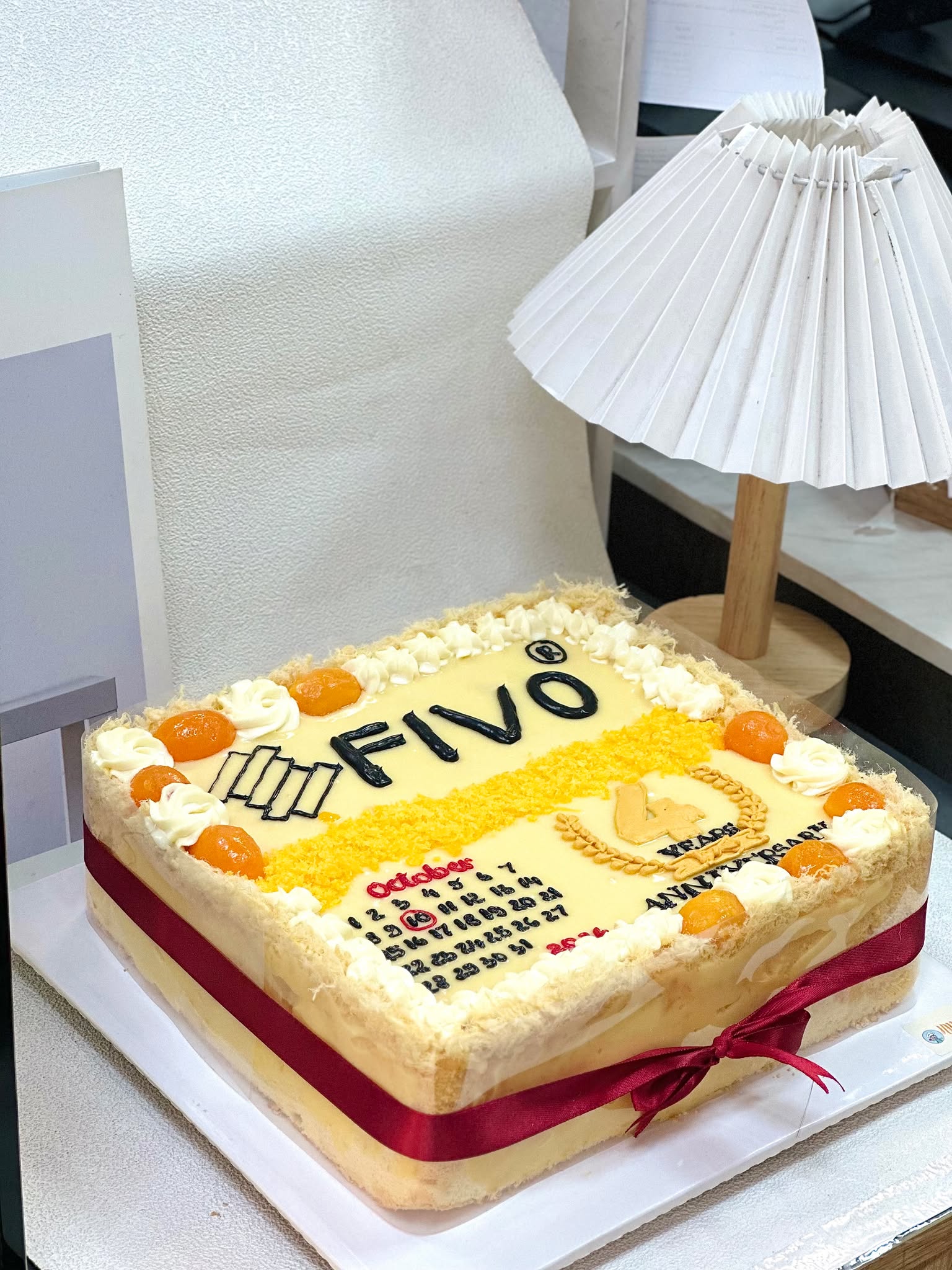 Bông lan trứng muối vuông 24cm - Ảnh 2