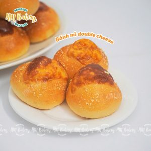 Bánh mì double cheese