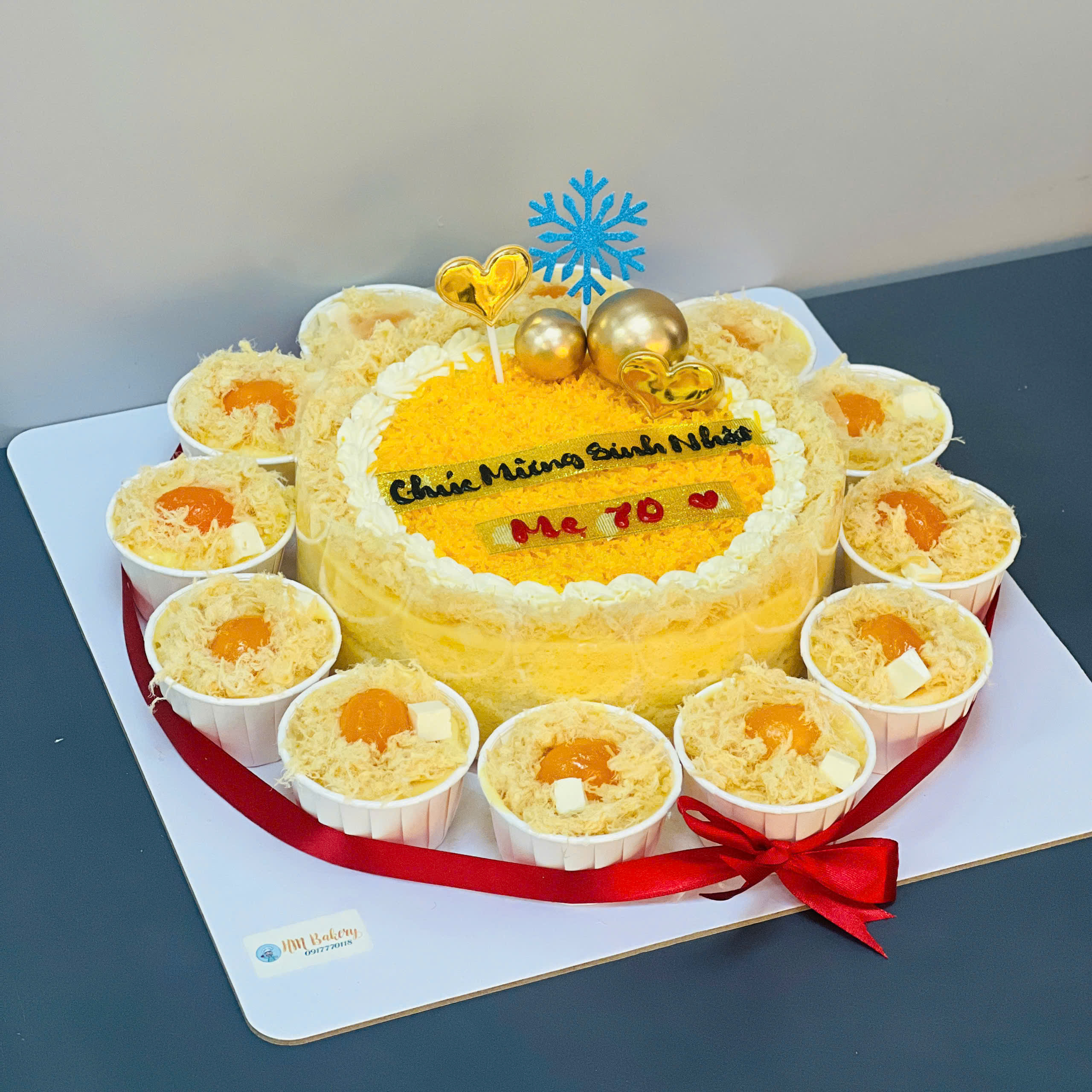 Bánh Mix & Match MM 05 : bltm 20cm + 12cupcake