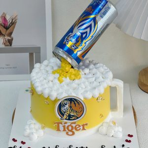 Alternative view of Bánh kem nam 01