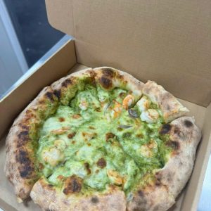 Pizza pesto tôm