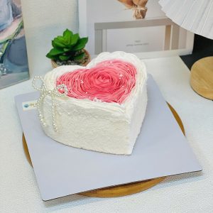 Bánh kem kỷ niệm KN 06