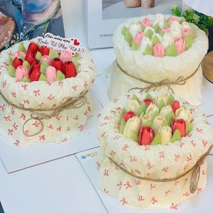 Bánh kem nữ A25 - tulip 12cm